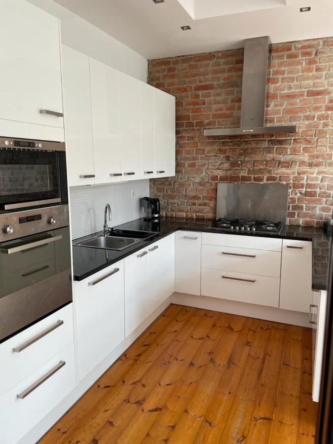 Uroczy Apartament 97M2 W Samym Centrum Wroclawia Exterior photo